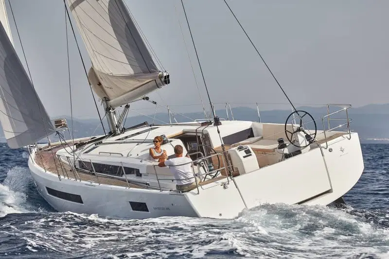 Катери і яхти Jeanneau Jeanneau SUN ODYSSEY 490 Фото Катери і яхти Jeanneau Jeanneau SUN ODYSSEY 490