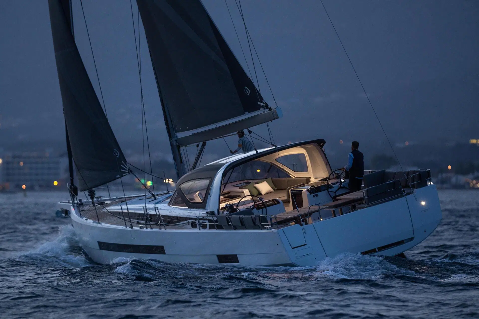 Катери і яхти Jeanneau JEANNEAU YACHTS 55 Фото Катери і яхти Jeanneau JEANNEAU YACHTS 55