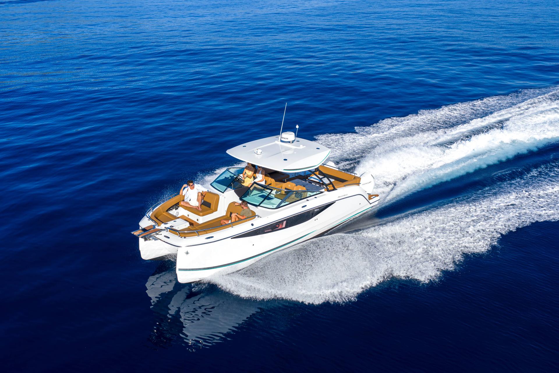 Фото Катамарани TH Jeanneau TH 33